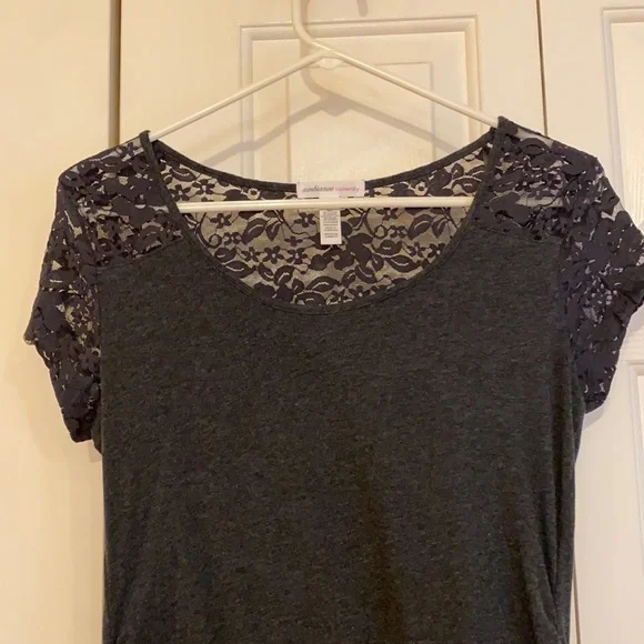 Ambiance Maternity Lace gray stretchy Top - Picture 2 of 6